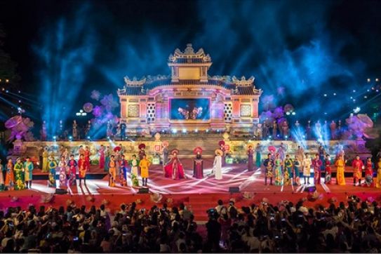 Plus de 21 milliards de dôngs inscrits pour financer le Festival de Huê 2020