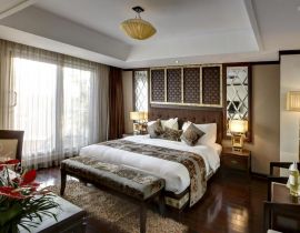 Golden Lotus Luxury Hotel 