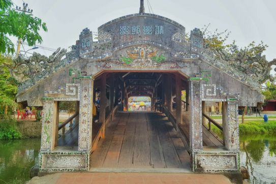 244-year-old Hue bridge to undergo restoration