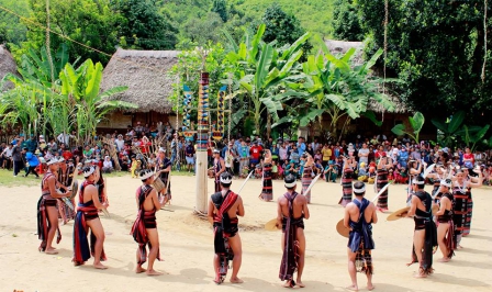 DONG GIANG ETHINIC MINITORY TOUR 1 day